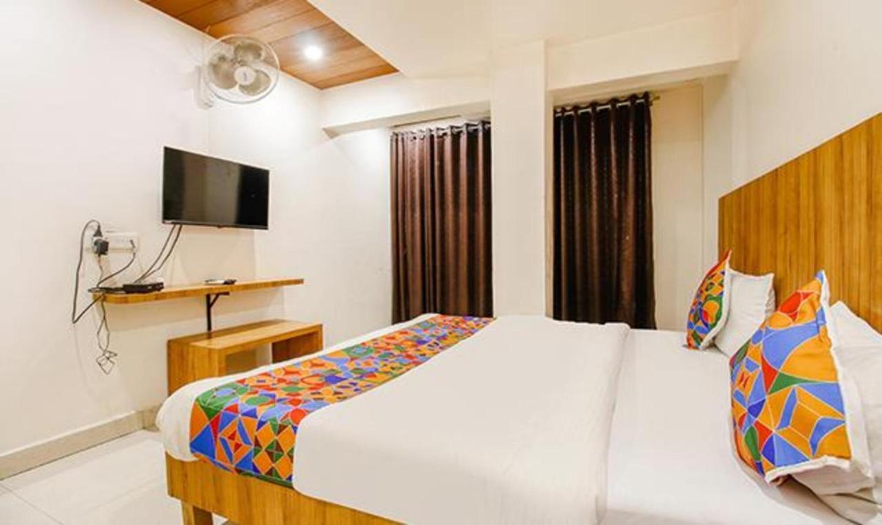 Hotel Fabexpress Sunshine Regency à Bhopal Extérieur photo