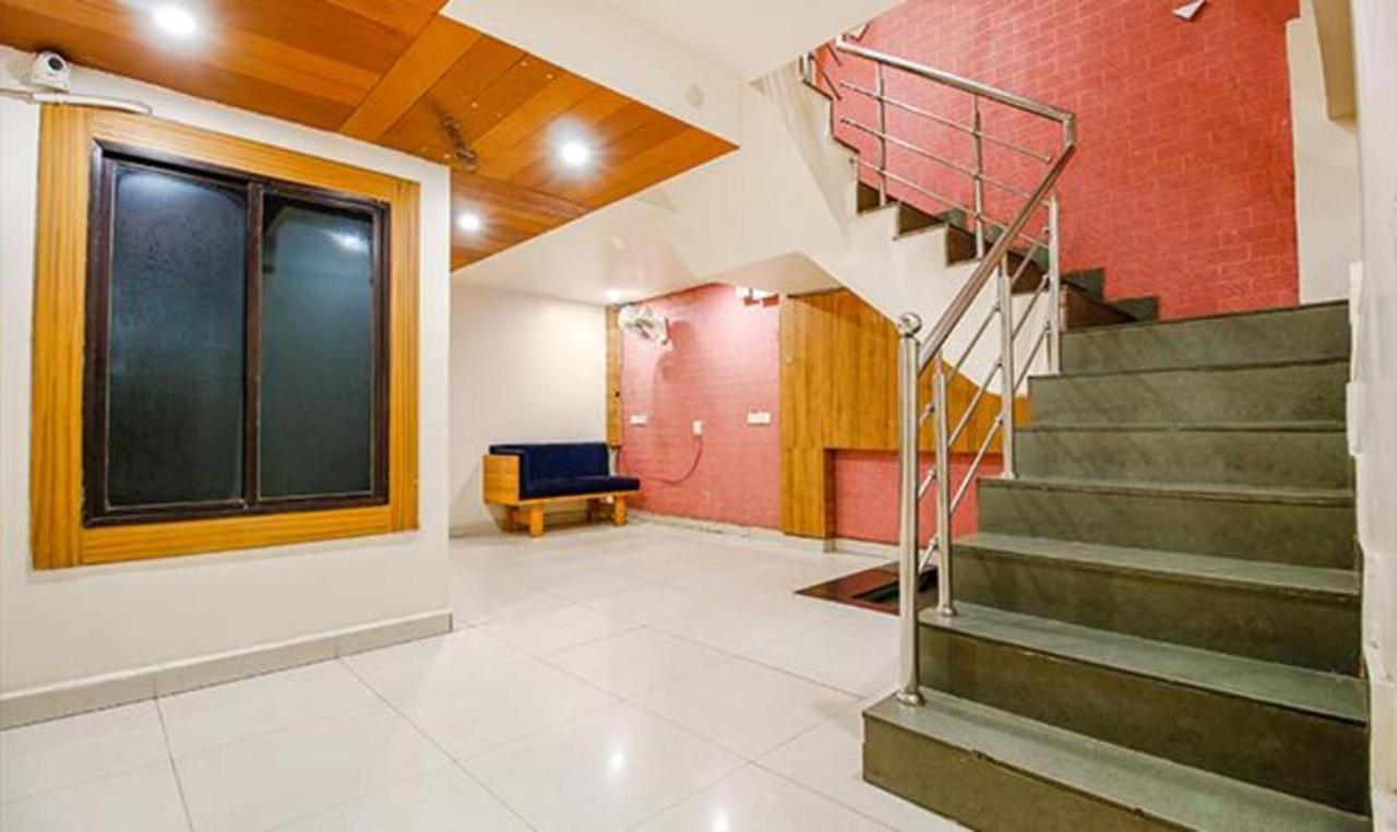 Hotel Fabexpress Sunshine Regency à Bhopal Extérieur photo